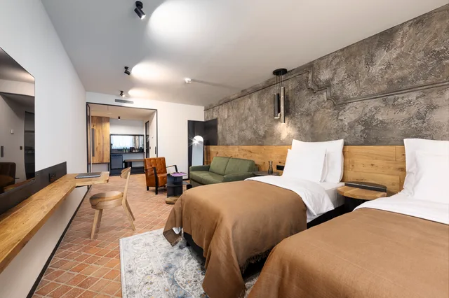 غرفة ديلوكس مع أريكة، Nomadic Urban Premium Suites 1/4