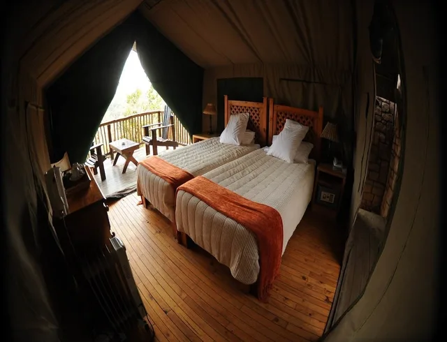 خيمة بسرير مزدوج، Inkwenkwezi Private Game Reserve 1/1