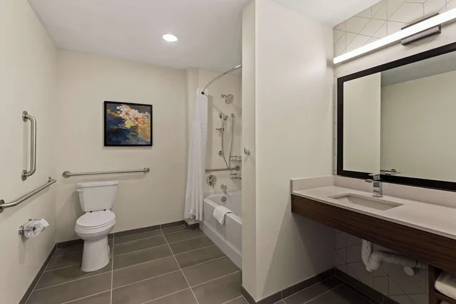 غرفة بسرير كوين لذوي الإعاقة، Everhome Suites Temecula 9/10