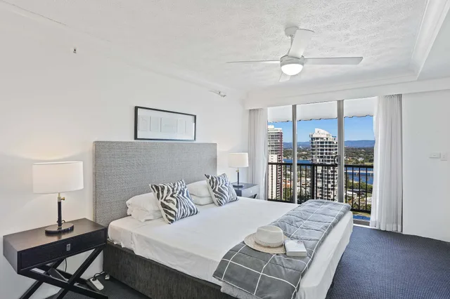 شقة سوبيريور بسرير كوين بغرفة نوم واحدة، De Ville Apartments 2/5