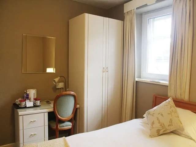 غرفة مفردة، Kings Head Hotel 7/7