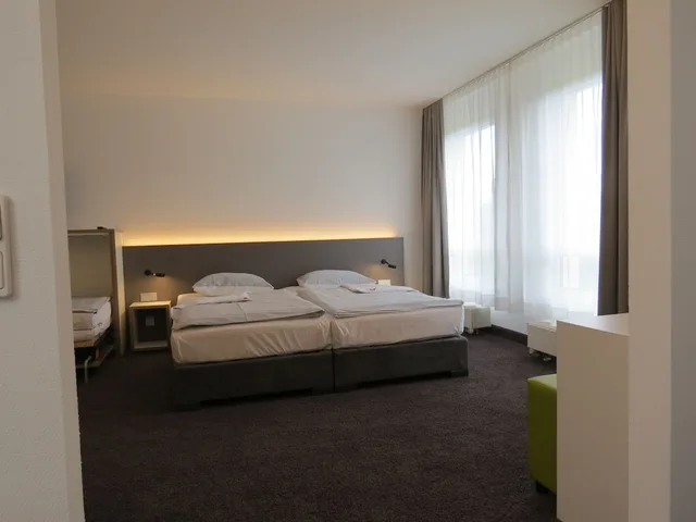 1 Bedroom, Economy, Quadruple, Queen and Twin Beds, Comfor Hotel 2/7