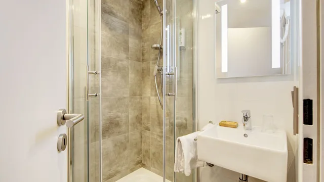 غرفة قياسية بسرير مزدوج، Hotel Spahr 5/8