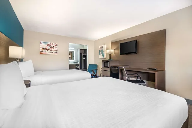 غرفة بسريرين كوين، Best Western Green Tree Inn 1/4