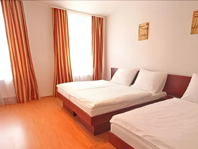 غرفة ثلاثية، Aparthotel Susa 1/1
