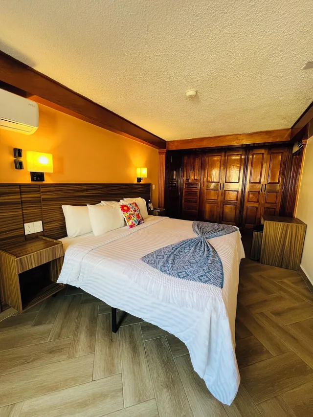 Senior, Studio, Suite, City View، Suites del Jardin Principal 4/8