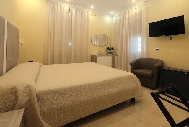 Classic, Twin Beds, Sea View, Hotel San Michele 1/3