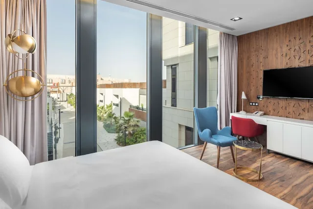 1 Bedroom, Bridge, Suite, King Bed، فندق راديسون بلو، الرياض قرطبة(Radisson Blu Hotel, Riyadh Qurtuba) 1/7