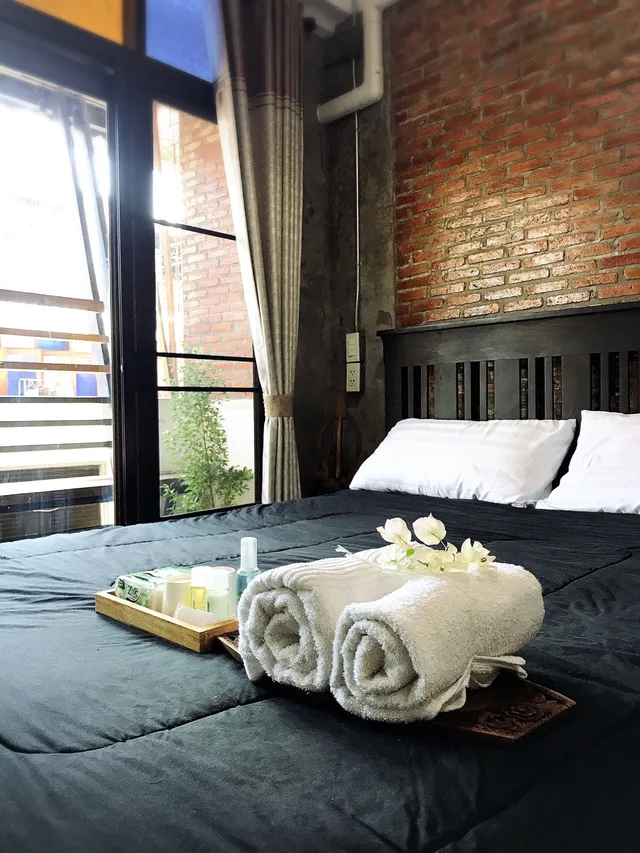 Room, Queen Bed, Private Bathroom, Balcony, Retro Lanna Hostel Chiangmai 3/4