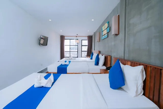 Family Suite, Grand Elevation Hotel 1/2