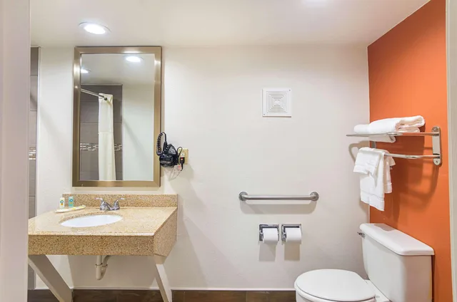 غرفة بسرير مزدوج، Quality Inn Amarillo I-40 East 2/3