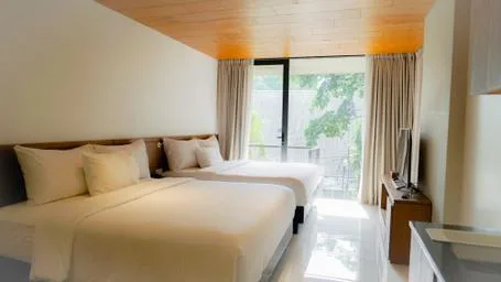 غرفة غراند ديلوكس بسريرين كينج، Nagomi Suites & Hotel 1/1