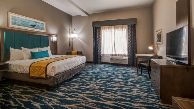 غرفة قياسية بسرير كينج بمطبخ صغير لذوي الإعاقة، Executive Residency By Best Western Corpus Christi 3/10