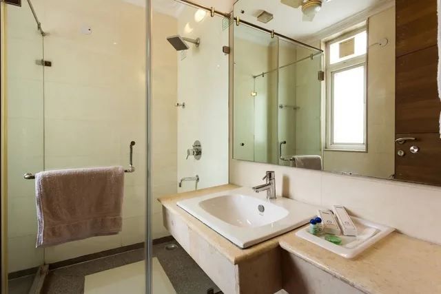 2 Bedrooms, Luxury, Apartment, 1 Queen and 1 Double Bed, Perch Service Apartments - Gurgaon 7/9