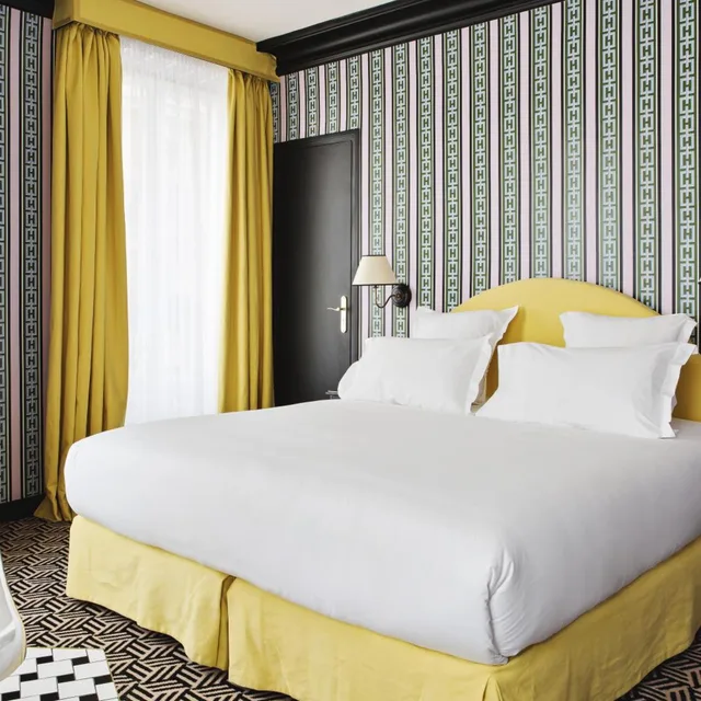 جناح سوبيريور، Hotel Les Deux Gares 1/8