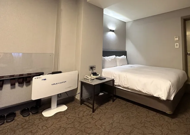 standard double room (no parking), Savoy Hotel Seoul Myeongdong 2/3