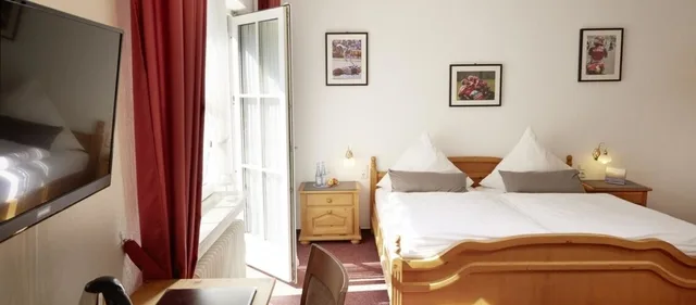 غرفة ديلوكس بسريرين منفصلين، Landhotel Haus Dumicketal 1/10
