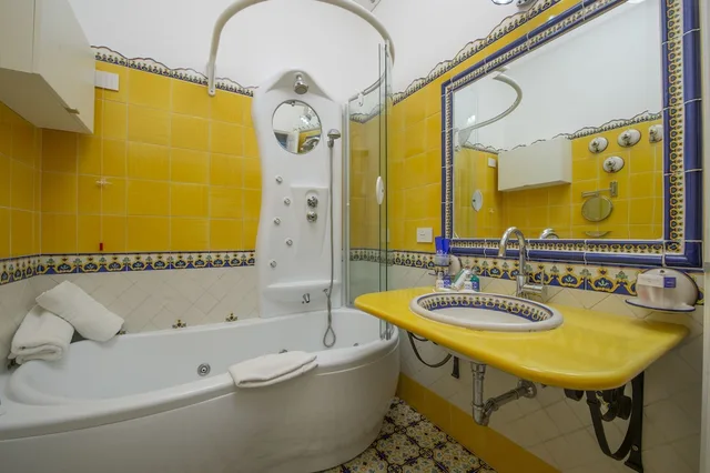 Suite, Double Bed, Sea View, French Balcony, Corner، Hotel Villa Maria Pia 4/7