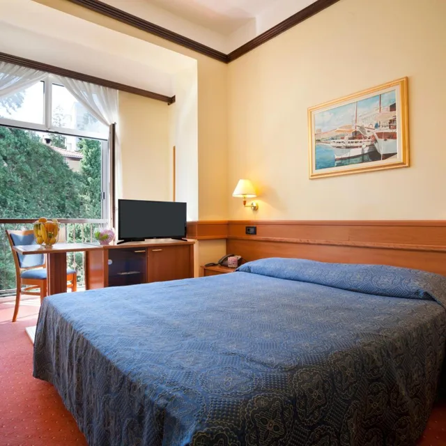 غرفة بسرير مزدوج أو سريرين منفصلين، Hotel Kristal 2/5