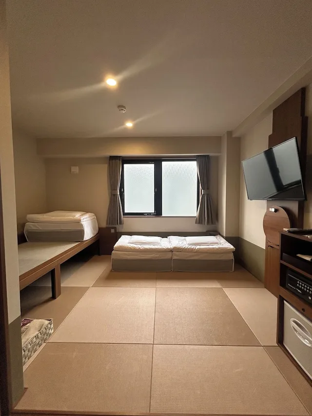 City, Triple, Twin Beds, 2 Futon Beds, Smoking، Hotel Meldia Shijo Kawaramachi 7/10