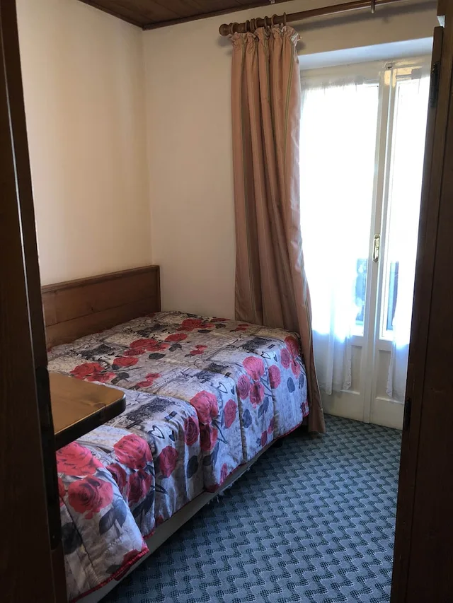 جناح جونيور بسرير كوين وسريرين منفصلين بإطلالة على الجبل بشرفة، Majoni Hotel 1/10