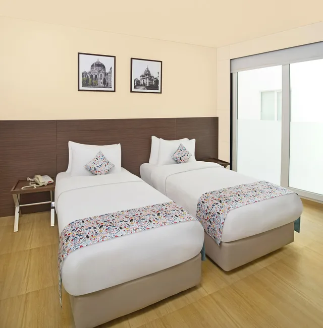 Luxe Twin Room، Ginger Vadodara Rcr 1/6