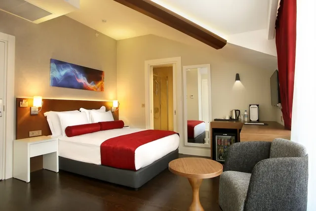 Family, 4 Beds, Veyron Hotels Spa 2/6