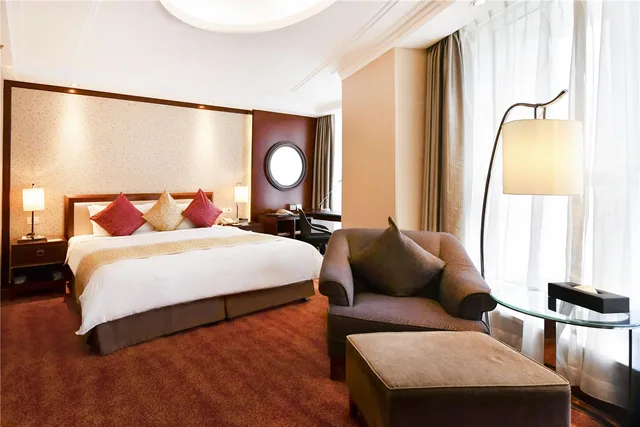 غرفة تنفيذية بسرير مزدوج أو سريرين منفصلين، Central Hotel Shanghai 3/4