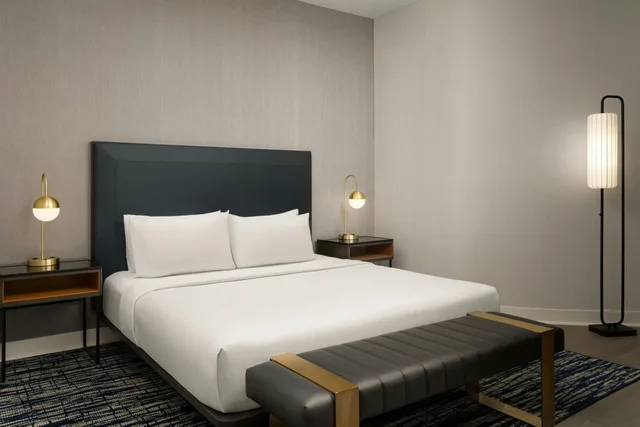 Room, King Bed, Atrium View، Le Meridien Philadelphia 6/10