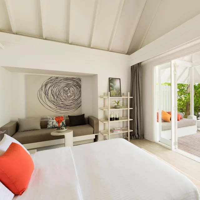 Room, Beach Front, Private Infinity Pool، LUX South Ari Atoll 4/4