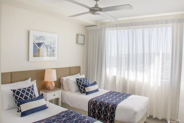 2 Bedroom Superior Ocean View Apartment - High Floor, Beach On Sixth 5/7