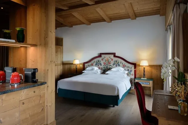 جناح جونيور بإطلالة، Hotel Tyrol 3/5