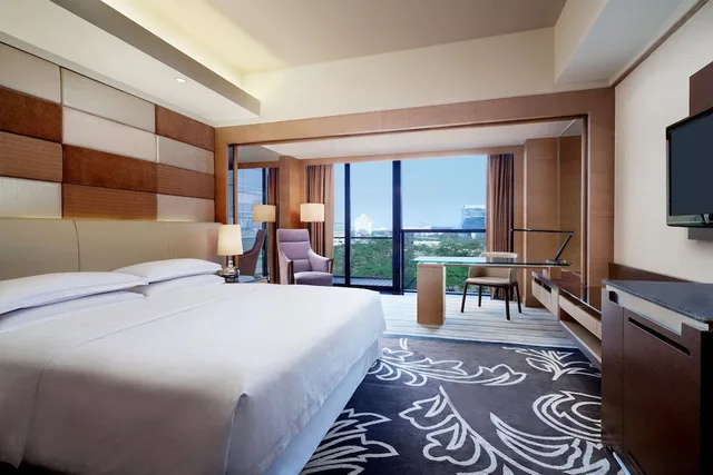 غرفة بسرير كينج بإطلالة على النهر، Sheraton Shunde 1/10