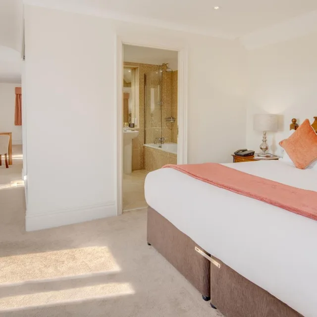 جناح بسرير كوين، NAILCOTE HALL HOTEL AND GOLF CLUB 4/10
