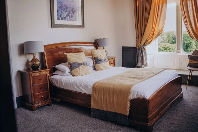 غرفة بسريرين منفصلين، Cave Castle Hotel Country Club 10/10