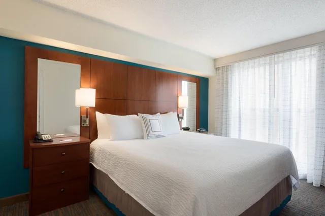 جناح بسرير كينج بغرفة نوم واحدة، Residence Inn Oklahoma City Downtown Bricktown 1/1