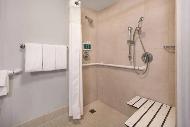 غرفة بسريرين كوين لذوي الإعاقة، Sonesta Select Los Angeles Lax el Segundo 3/4