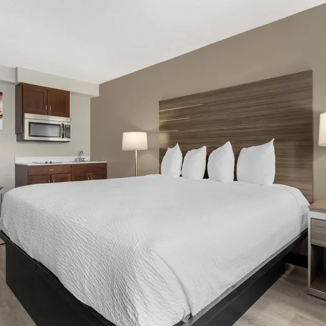 غرفة تنفيذية بسرير كينج، Best Western Gateway Adirondack Inn 9/10