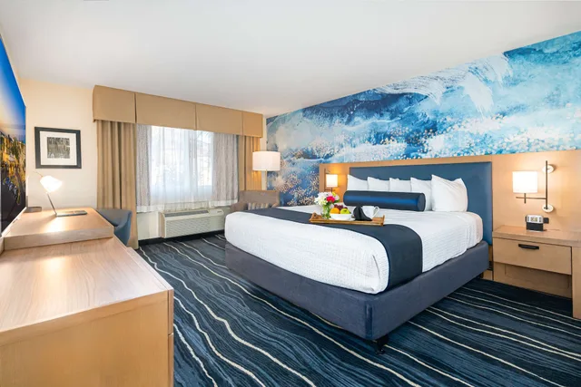 غرفة قياسية بسرير كينج لذوي الإعاقة، Best Western Plus Marina Gateway Hotel 3/8