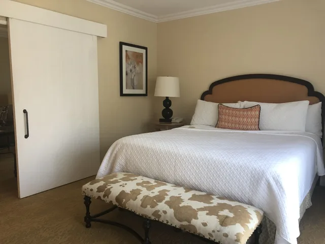Estate, Suite, King Bed, Estancia La Jolla Hotel And Spa 7/10