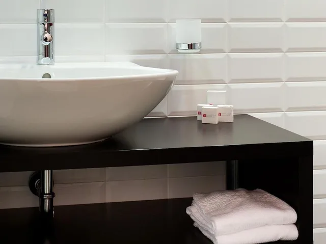 شقة ديلوكس بسرير كوين بشرفة بغرفة نوم واحدة، HOME CLUB SUITE HOTEL 2/2