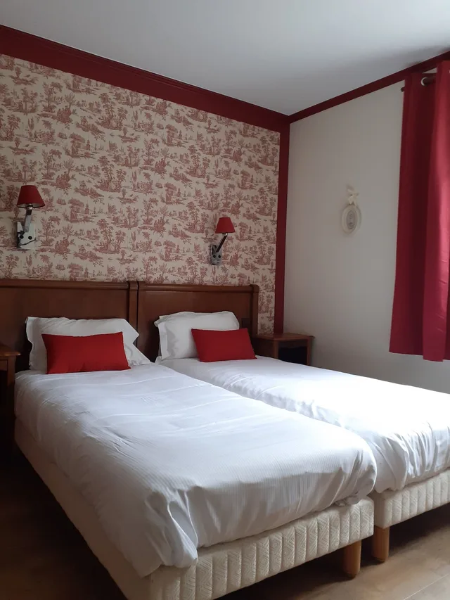 غرفة سوبيريور بسريرين منفصلين، Hotel de Charme La Bonne Adresse 3/5
