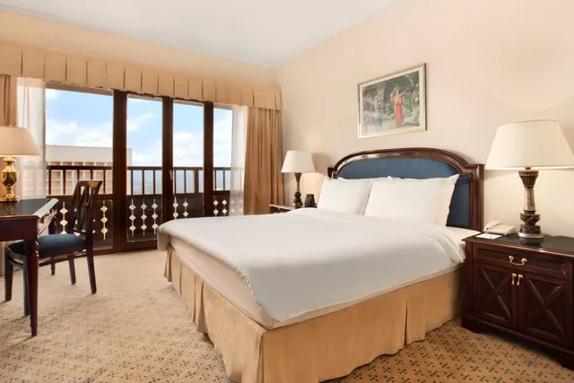 Royal City Suite، Cairo World Trade Center Hotel and Residences 4/7