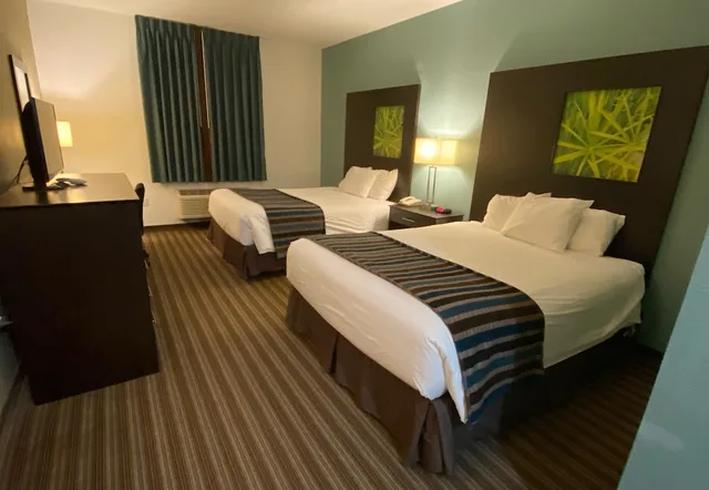 Room, 2 Queen Beds, Accessible, Super 8 By Wyndham Brenham TX 2/10