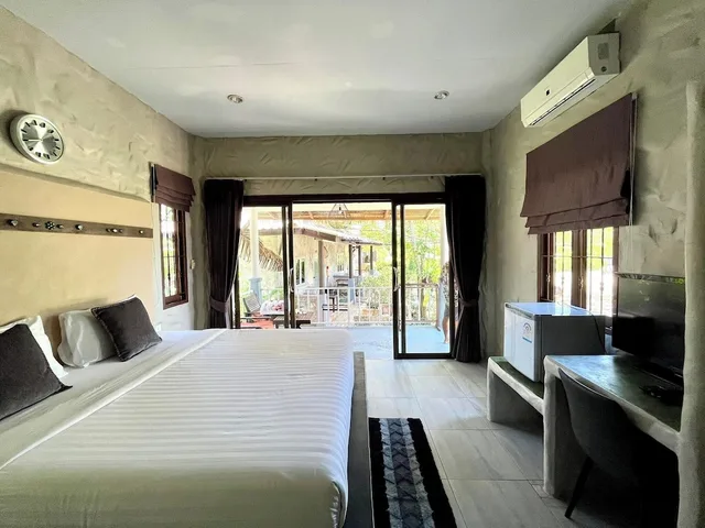 بنغل سوبيريور بسرير مزدوج، Sabaii Bay Resort 5/7
