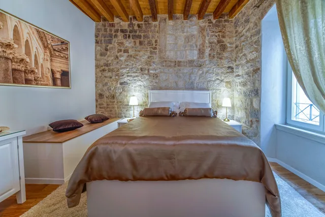 Deluxe, King Bed, Annex, Villa Split Heritage Hotel 2/5