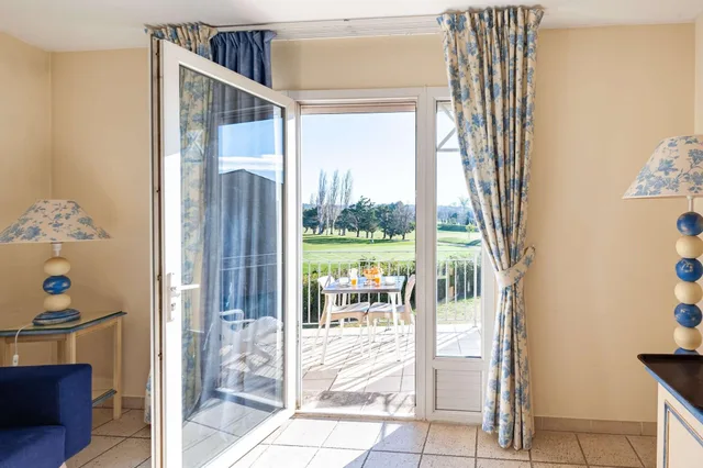 1 Bedroom, Apartment, Golf Course View, Balcony، Residhotel Grand Avignon 4/4