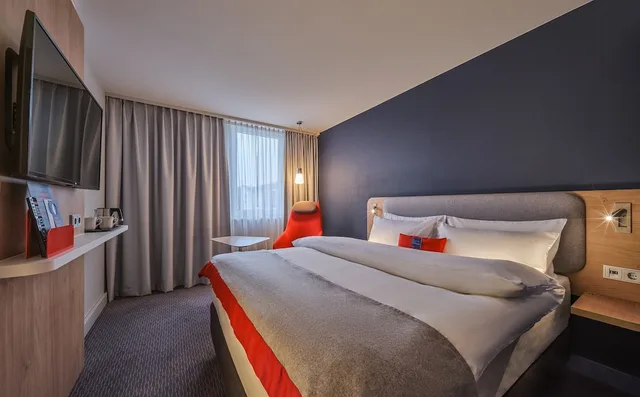 غرفة قياسية بسرير مزدوج، Holiday Inn Express Dusseldorf - City North 1/4