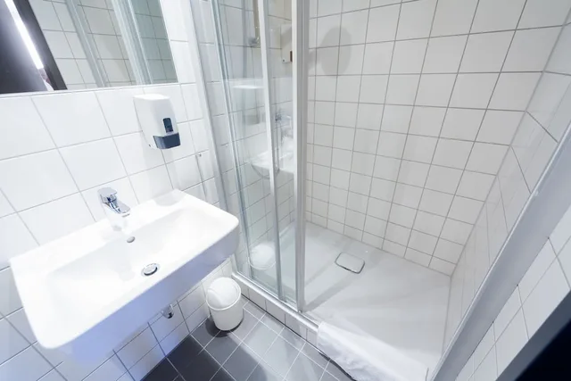 Business, Twin Beds, Courtyard Area، McDreams Hotel Leipzig 3/3