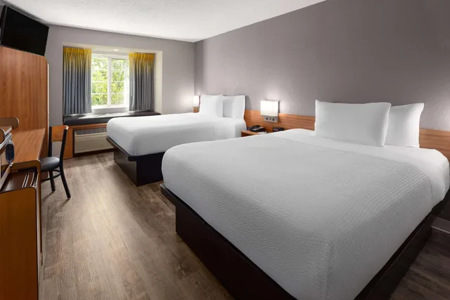غرفة بسريرين كوين، Microtel Inn And Suites Ann Arbor Plymouth Rd 2/2